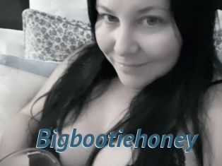 Bigbootiehoney