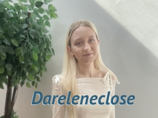 Dareleneclose