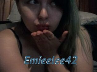 Emieelee42