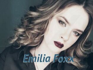 Emilia_Foxx