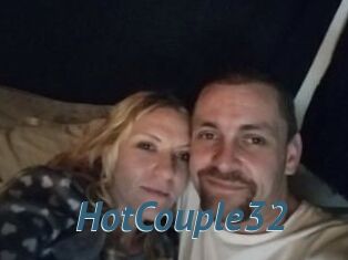 HotCouple32