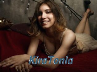KiraTonia