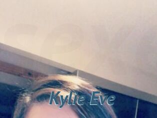 Kylie_Eve