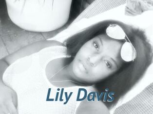 Lily_Davis