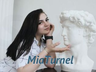 MiaTurnel