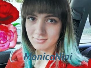 MonicaNini
