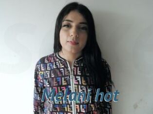 Melani_hot
