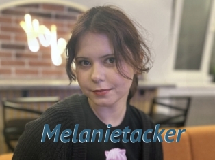Melanietacker