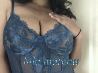 Mia_moreau
