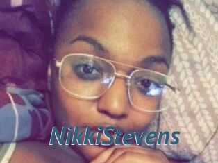 Nikki_Stevens