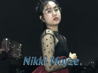 Nikki_Mayze
