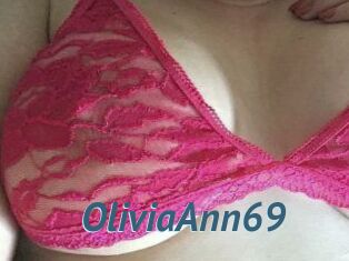 Olivia_Ann_69