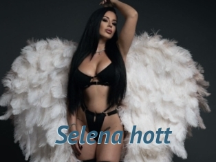 Selena_hott
